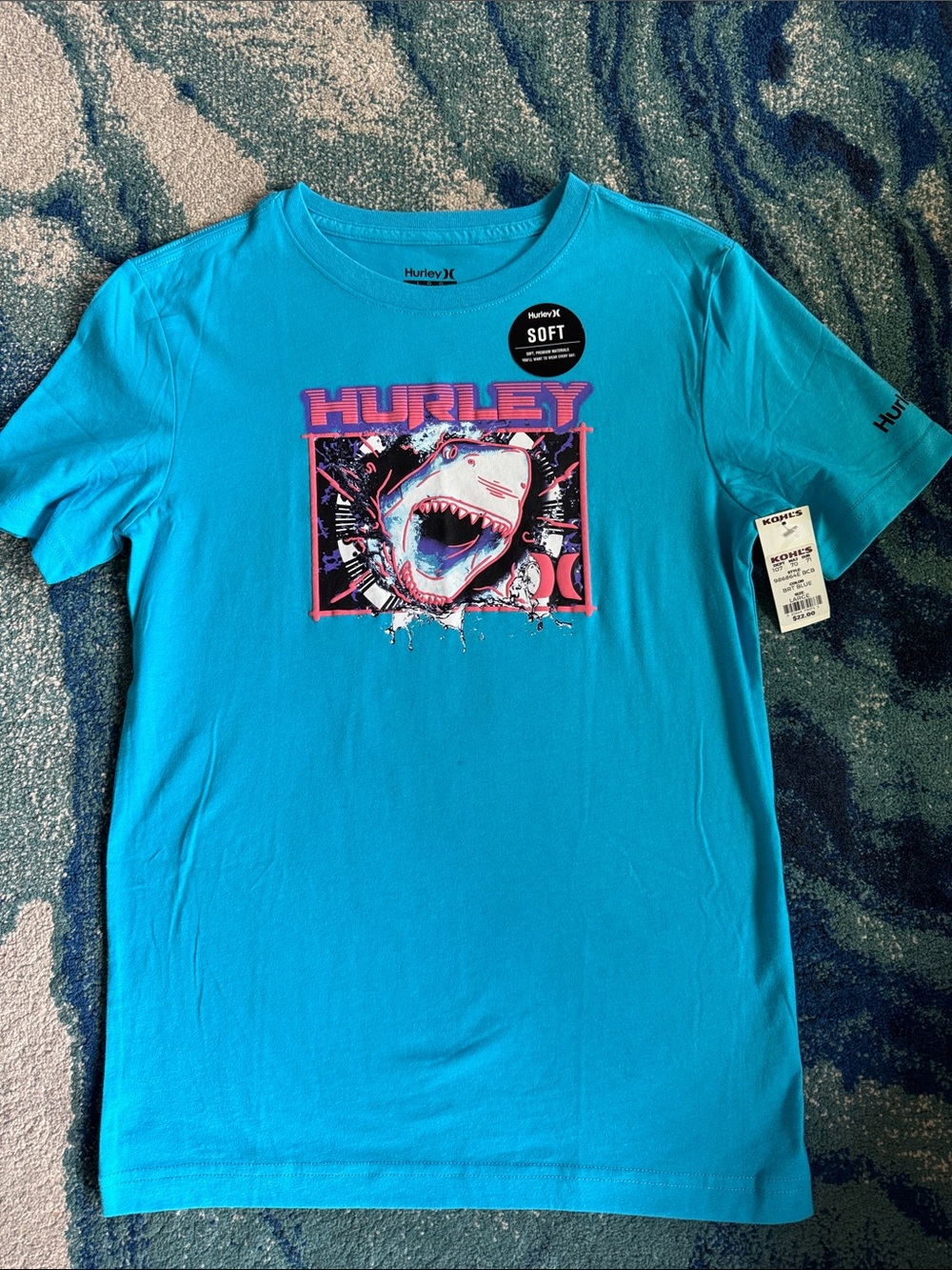 NWT Hurley Shark Graphic Tee Boys Large